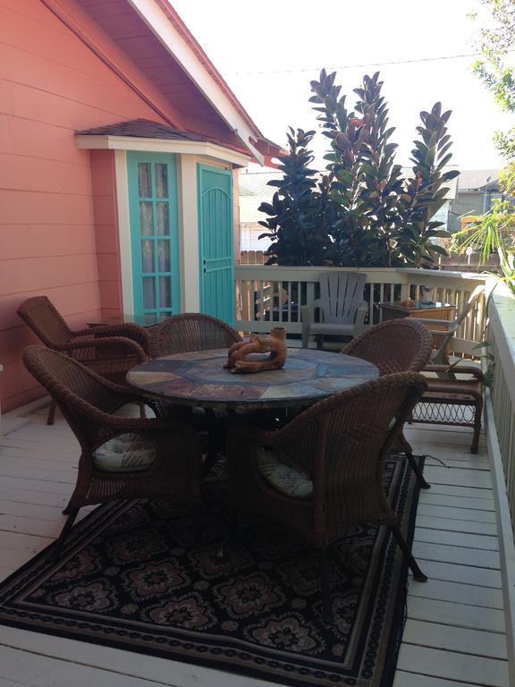 Coronado Palms Coastal Cottage Galveston Exteriör bild